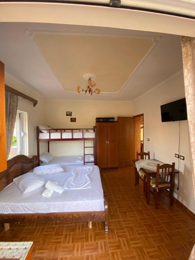 Tani Apartment